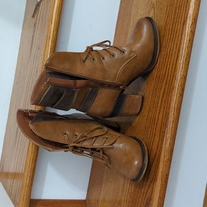 Pierre Dumas Women's Raven- 10 Boot